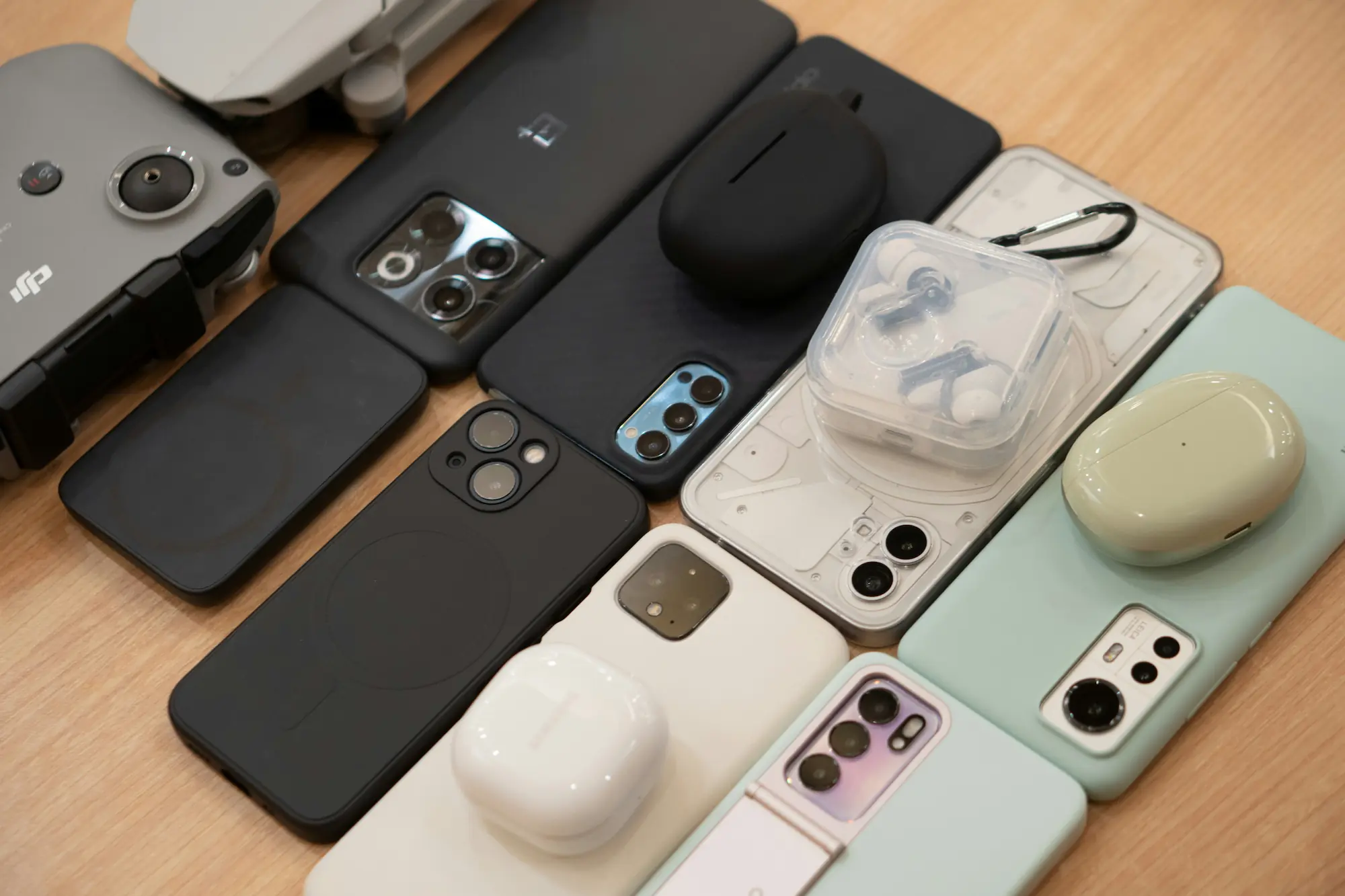 Mobile Phones & Accessories Trading